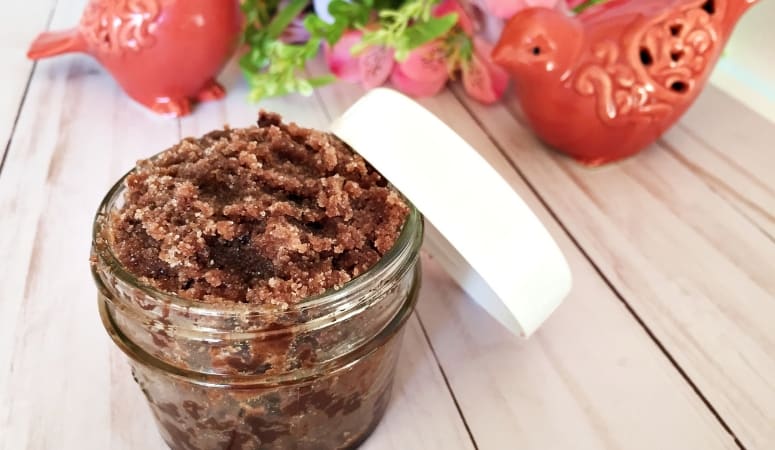 DIY Natural Chocolate Citrus Face Scrub